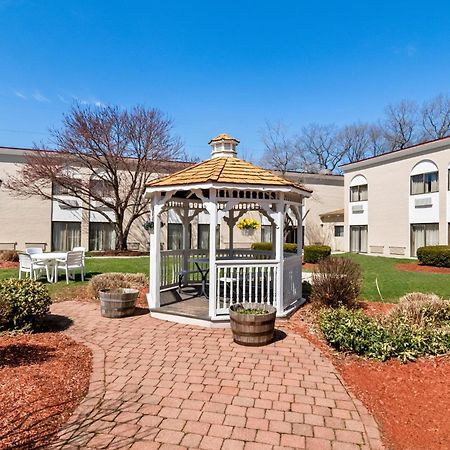 Clarion Inn North Haven Екстериор снимка