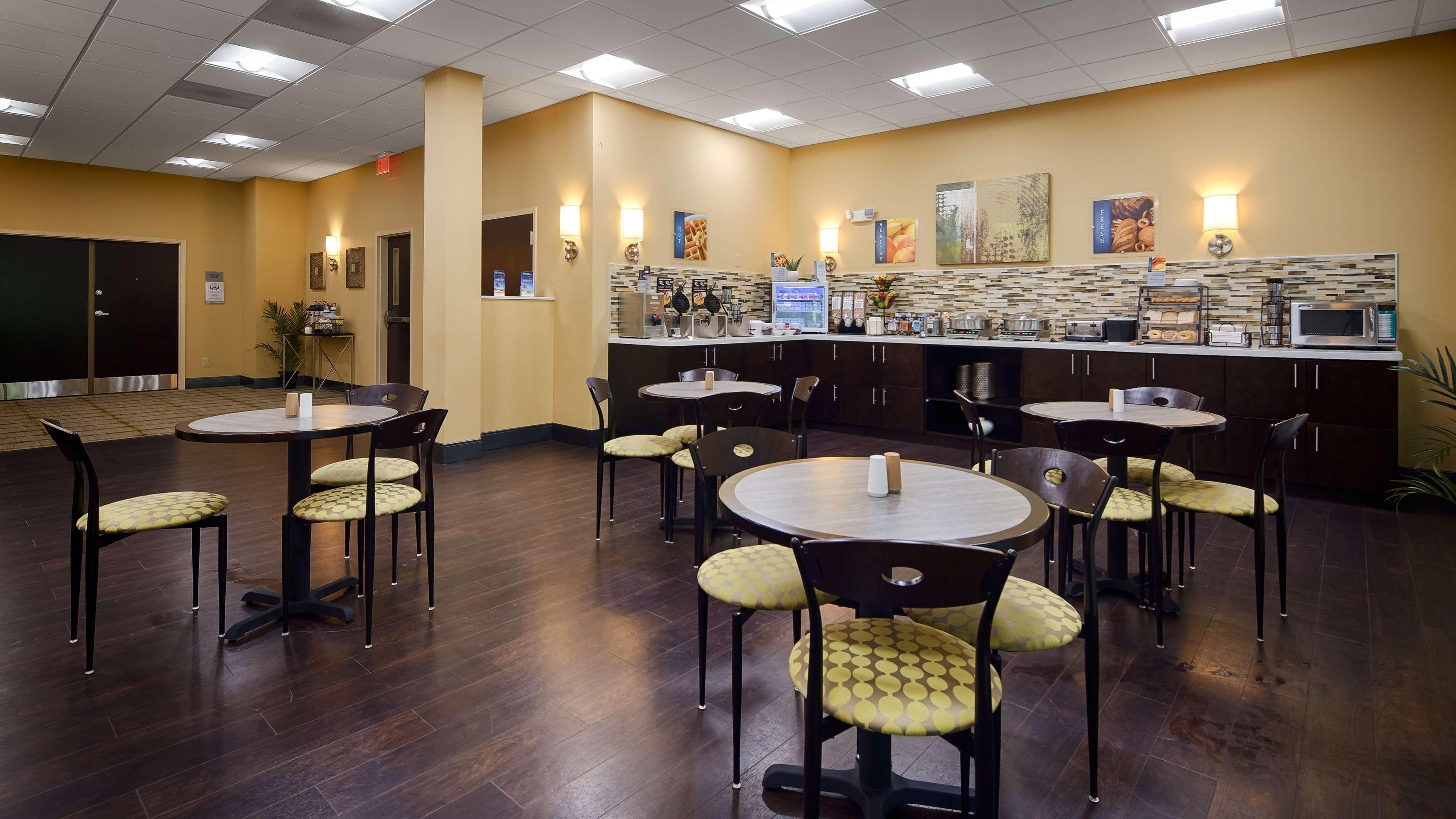 Clarion Inn North Haven Екстериор снимка