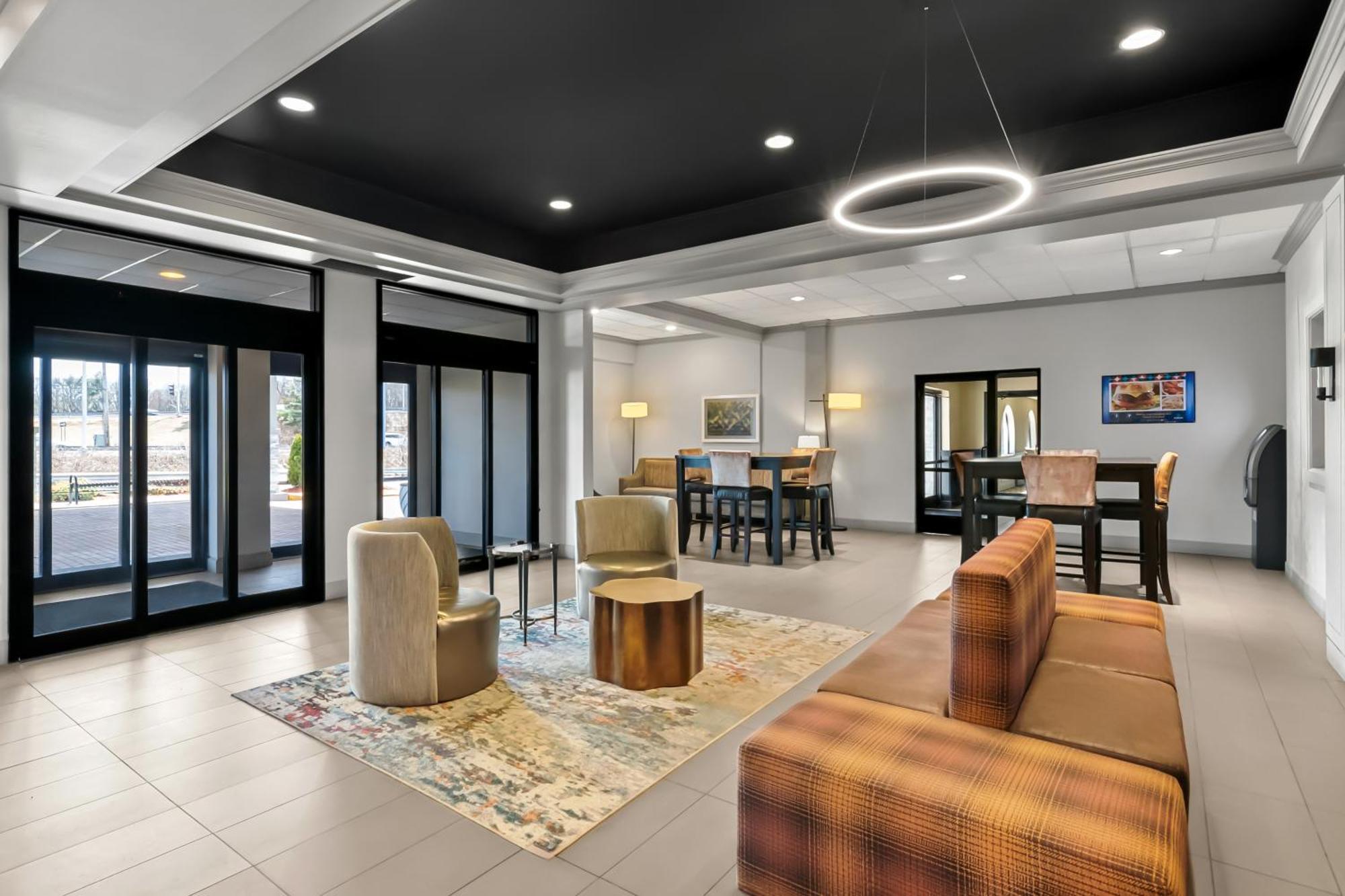Clarion Inn North Haven Екстериор снимка