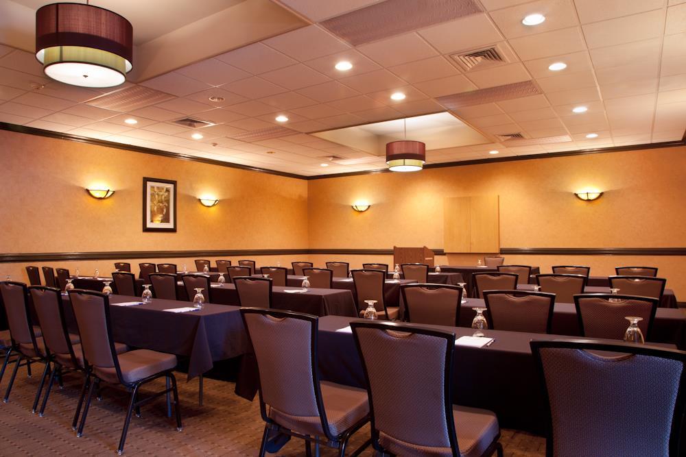 Clarion Inn North Haven Съоръжения снимка