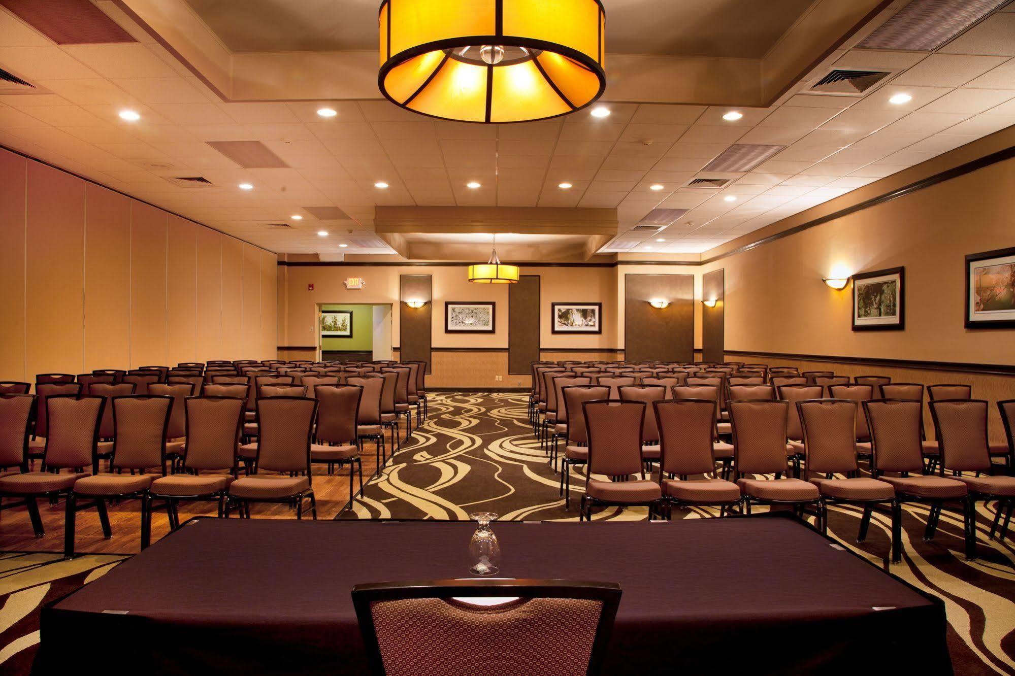 Clarion Inn North Haven Екстериор снимка